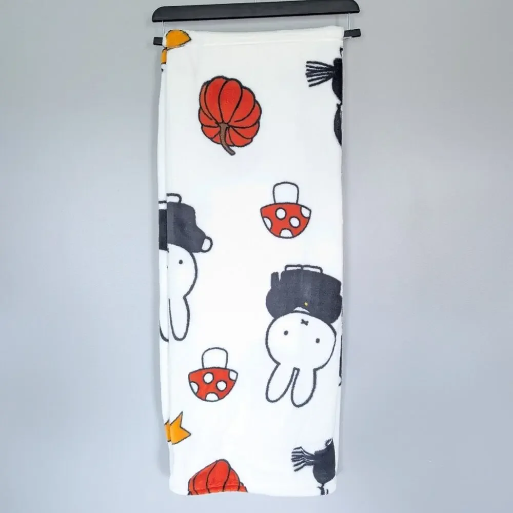 NWT Miffy Halloween Pumpkin Mushroom Fleece Throw Blanket 46x60 Viral